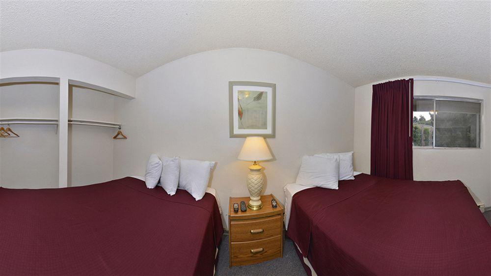 Sunrise Garden Suites Таквіла Екстер'єр фото