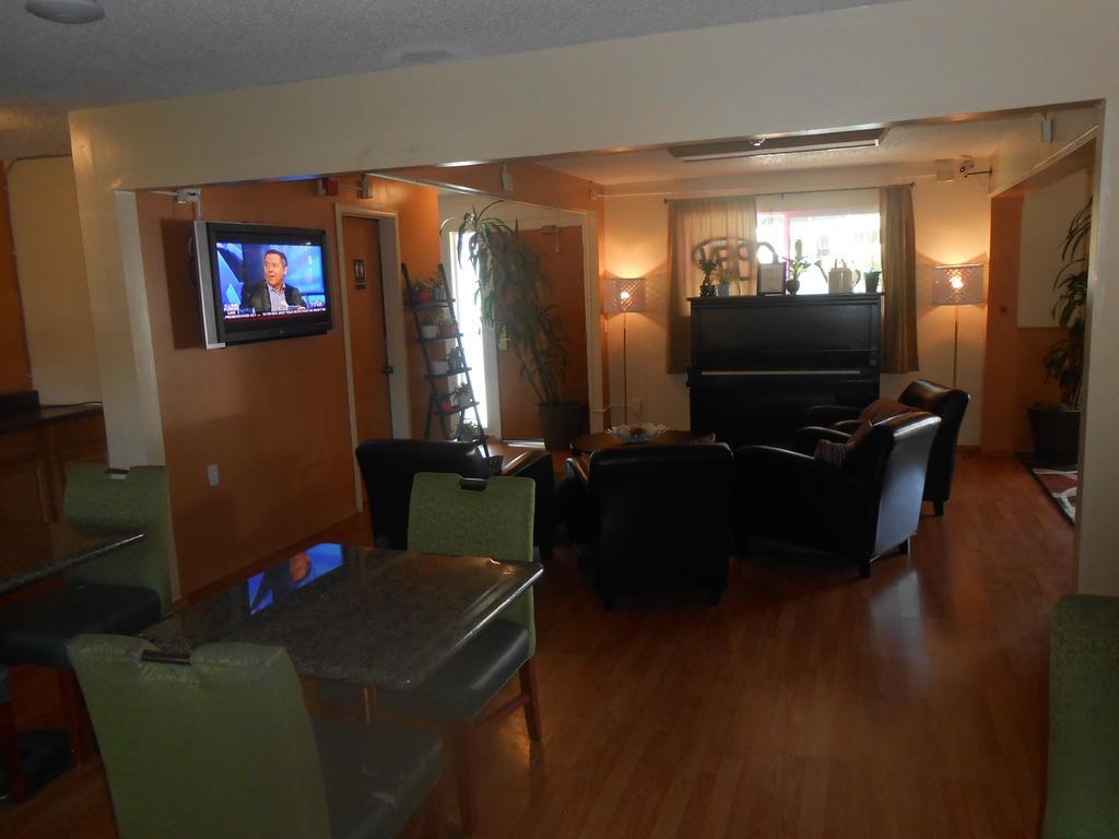 Sunrise Garden Suites Таквіла Екстер'єр фото