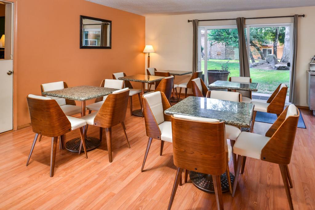 Sunrise Garden Suites Таквіла Екстер'єр фото